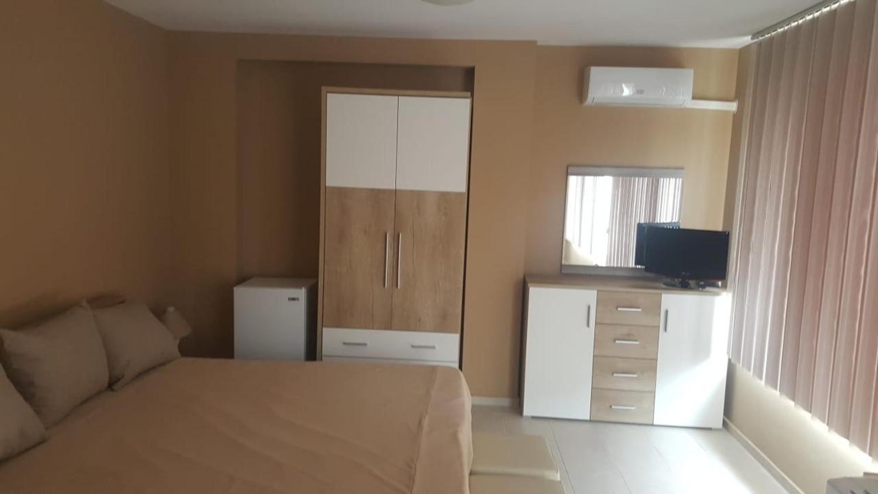 Valemar Apartments Pomorie Exterior foto